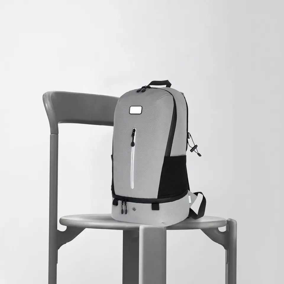 Рюкзак Nomad для ноутбука 15.6'' из водостойкого переработанного пластика с изотермическим отделением